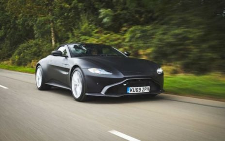 Aston-Martin-Vantage-Roadster