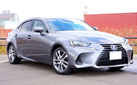 Scheda tecnica Lexus IS Hybrid