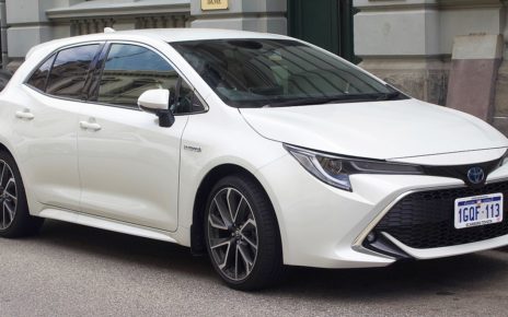 Scheda tecnica Toyota Corolla