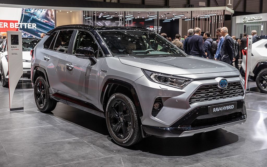 Scheda tecnica Toyota Rav4