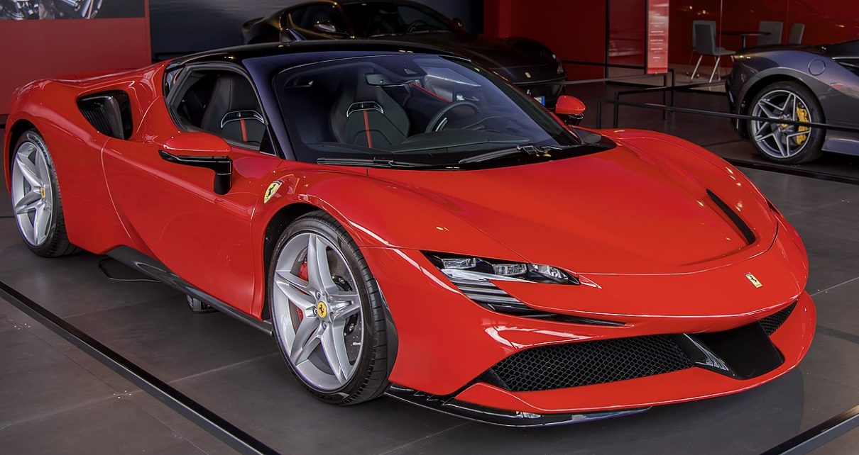 Scheda tecnica Ferrari SF90 Stradale