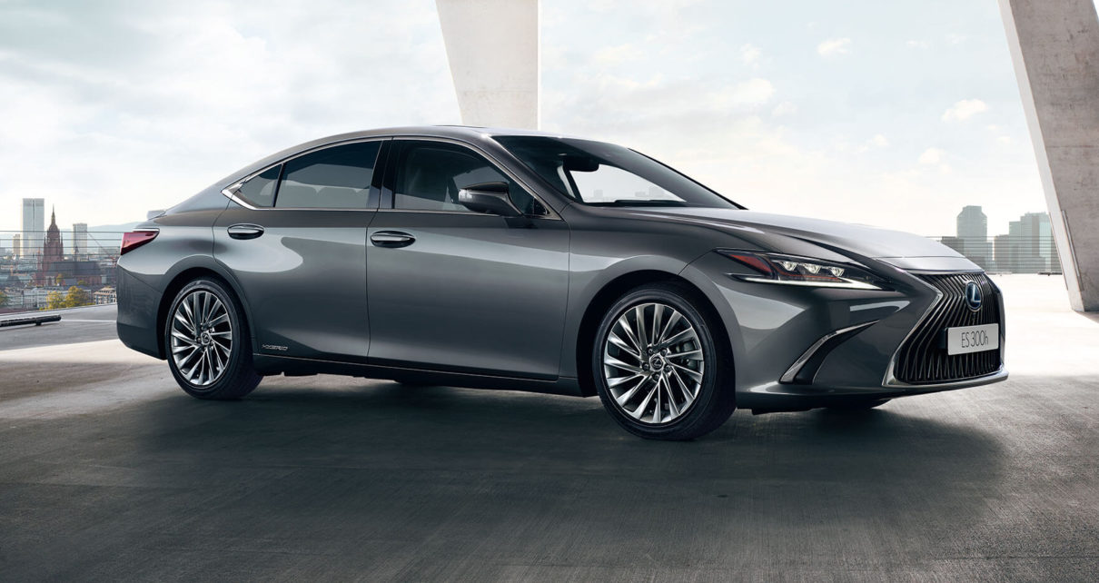 Scheda tecnica Lexus ES