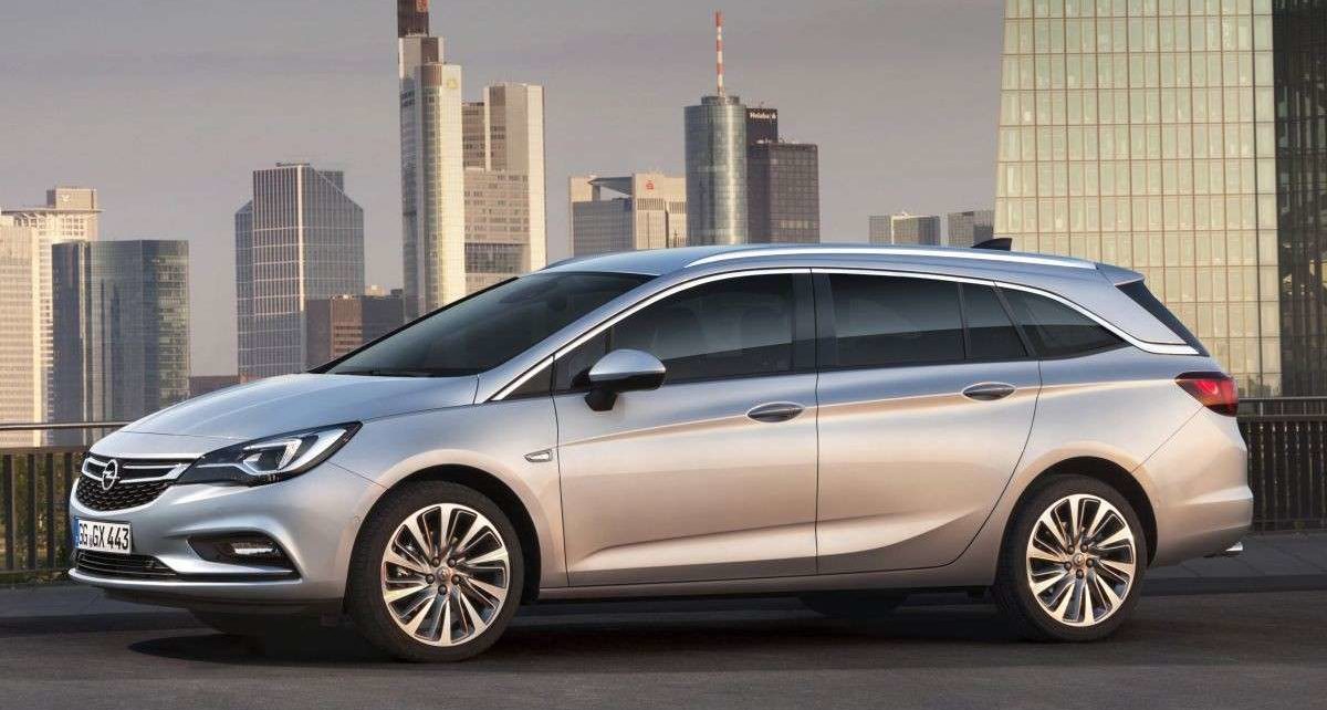 Scheda tecnica Opel Astra Sports Tourer