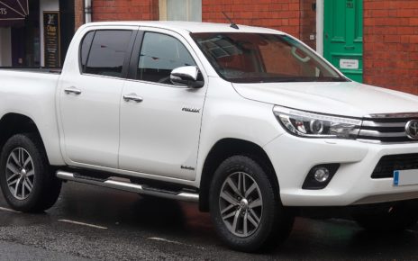 Scheda tecnica Toyota Hilux